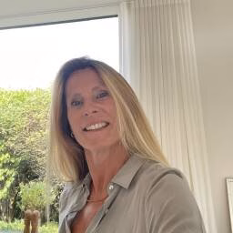 dr. AMW (Anne) Brinkman