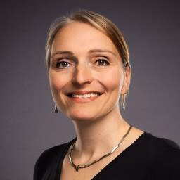 dr. M (Manja) Vollmann