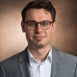 dr. E (Esad) Smajlbegovic