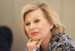 Portrait picture of Pearl Dykstra