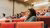 Aankomend studenten zitten in een collegezaal tijdens de Master Open Dag.