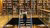 Student loopt de trap op in de Universiteitsbibliotheek.