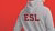 Persoon draagt Lustrum sweater met ESL op de rug