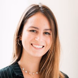 Portretfoto van medewerker Mariela van Iersel.