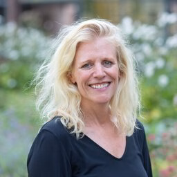 ulrike-de-jong
