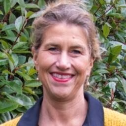 Carinne Elion Valter